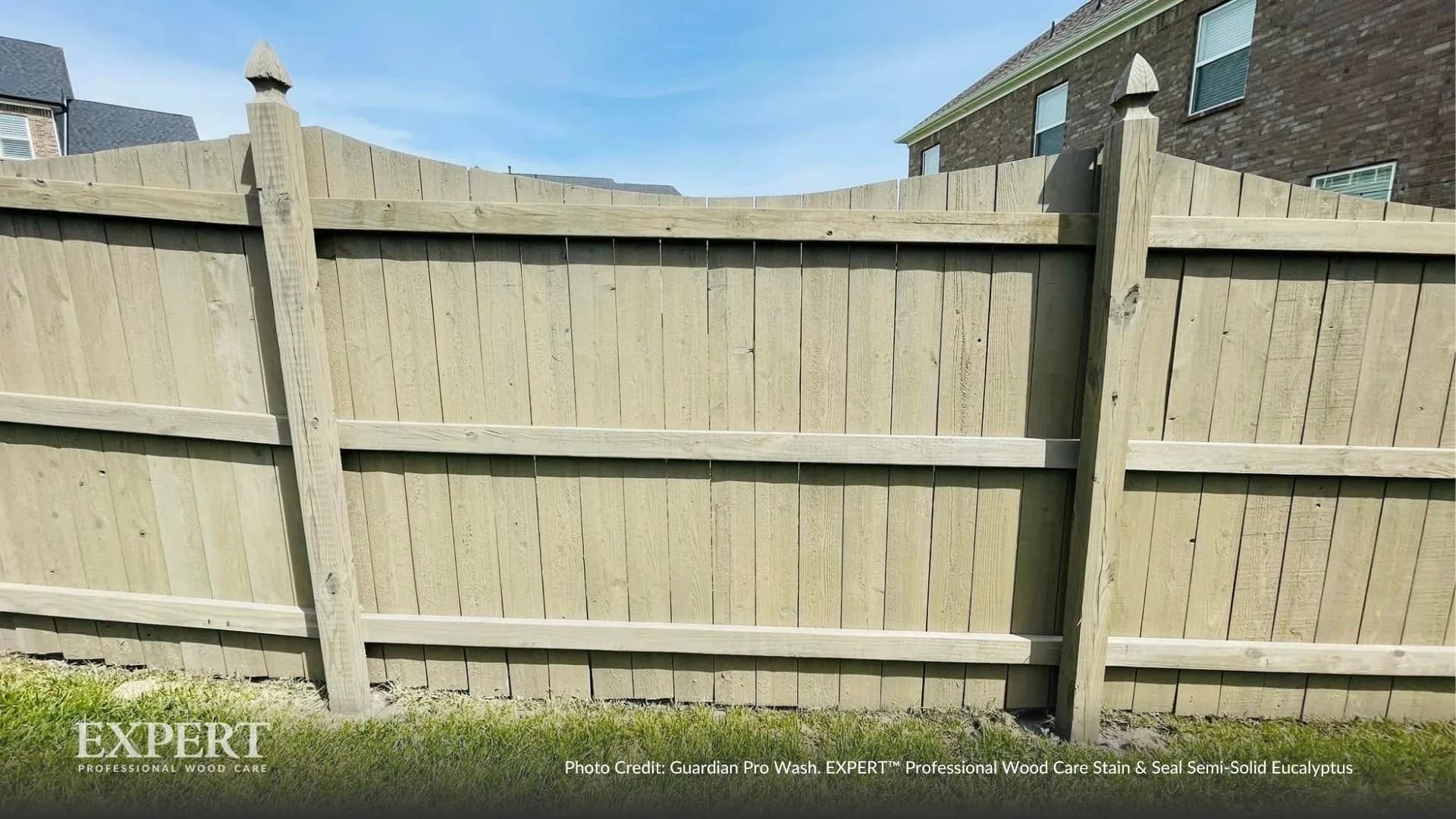 Scalloped privacy fence finished with EXPERT Stain & Seal