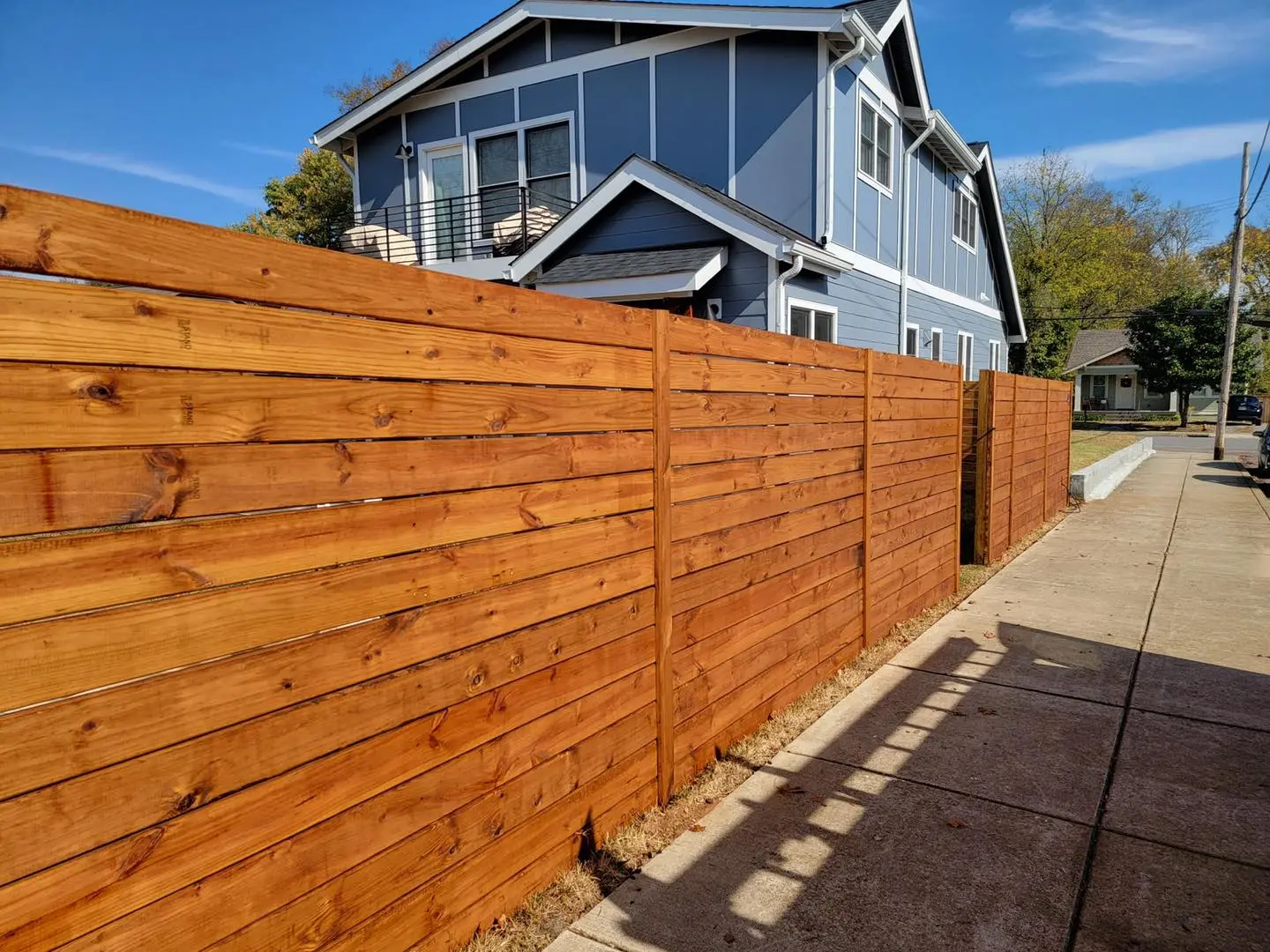 Protect Your Wood Fence With These Tips From a Trusted Tennessee Fence Staining Company